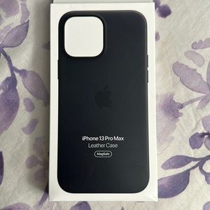 iPhone 13 Pro Max leather case